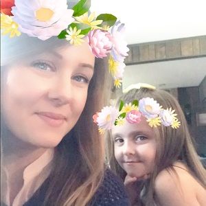 Meet your Posher, Elizabeth